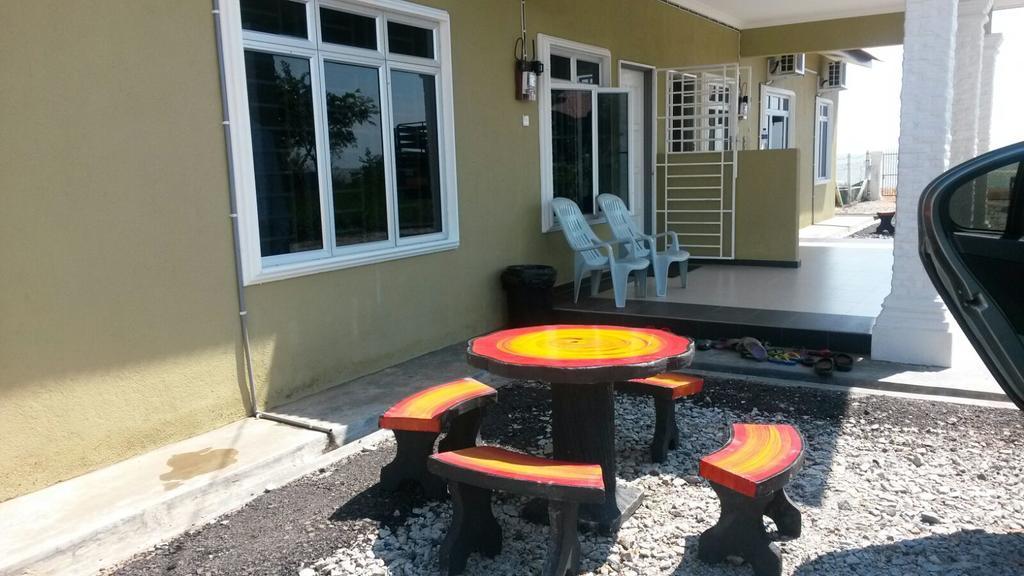 D'Pantai Homestay Kuala Sg. Baru Melaka Zewnętrze zdjęcie